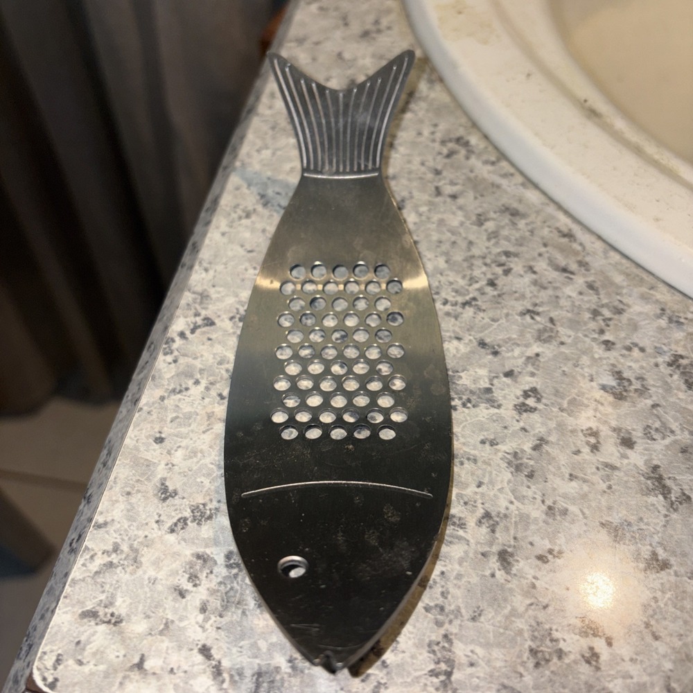 Kikkerland Fish Shaped Rocker Garlic Press Stainless Steel